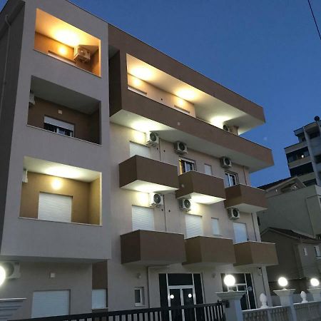Villa Dedej Durrës Dış mekan fotoğraf